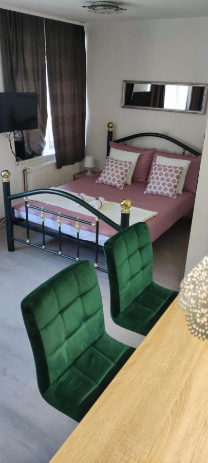 Elite Deluxe Apartment